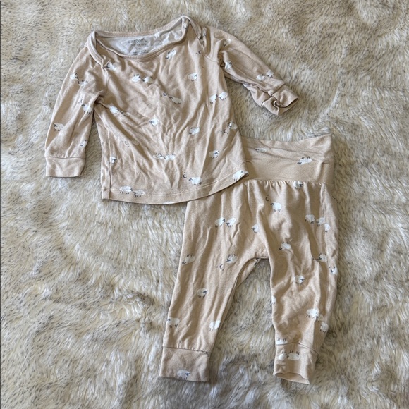 3-6 months baby clothes bundle - Picture 12 of 13